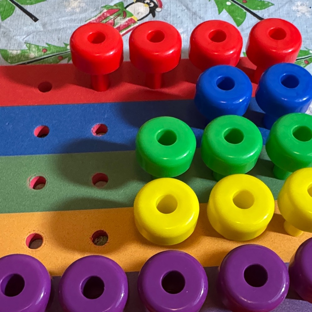 Gleeporte Colorful Stacking Peg Board Set for Kids